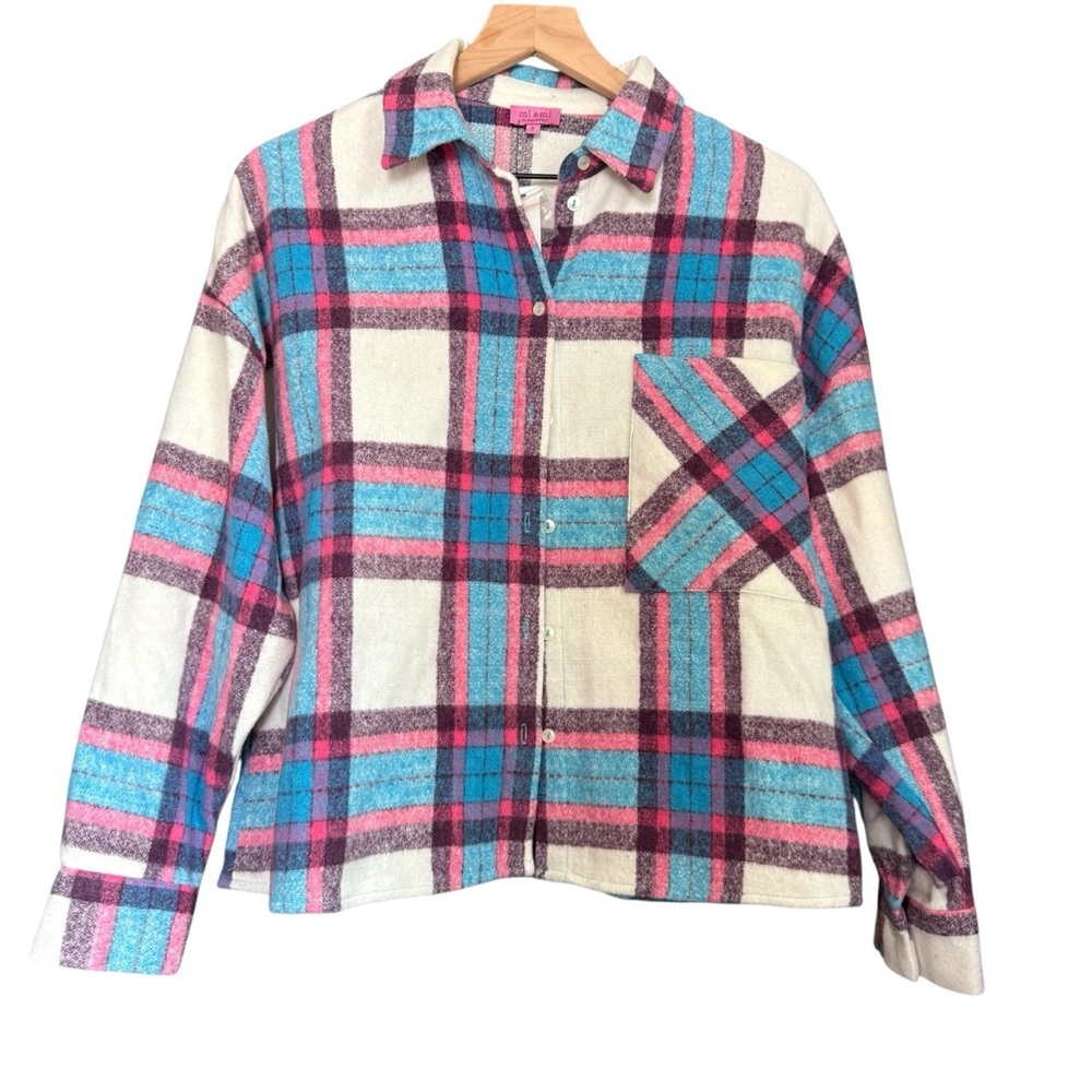 NWT Francesca’s Collections Super Soft & Vibrant Flannel